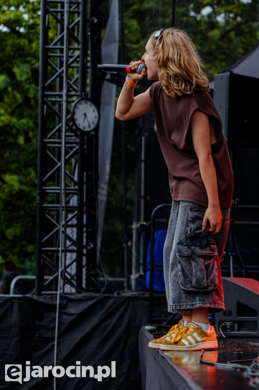 Muzyczna podróż rozpoczęta! Za nami otwarcie Jarocin Festiwal 2025 – z emocjami, nagrodami i jubileuszem Banacha