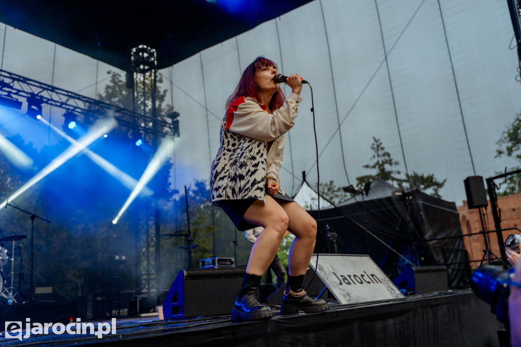 Muzyczna podróż rozpoczęta! Za nami otwarcie Jarocin Festiwal 2025 – z emocjami, nagrodami i jubileuszem Banacha