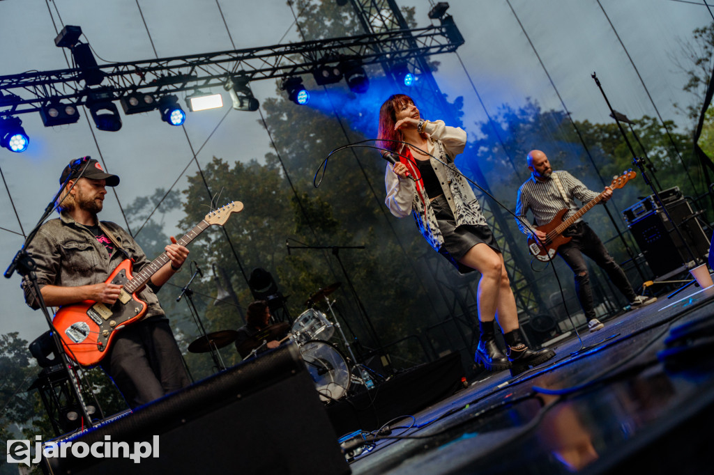 Muzyczna podróż rozpoczęta! Za nami otwarcie Jarocin Festiwal 2025 – z emocjami, nagrodami i jubileuszem Banacha