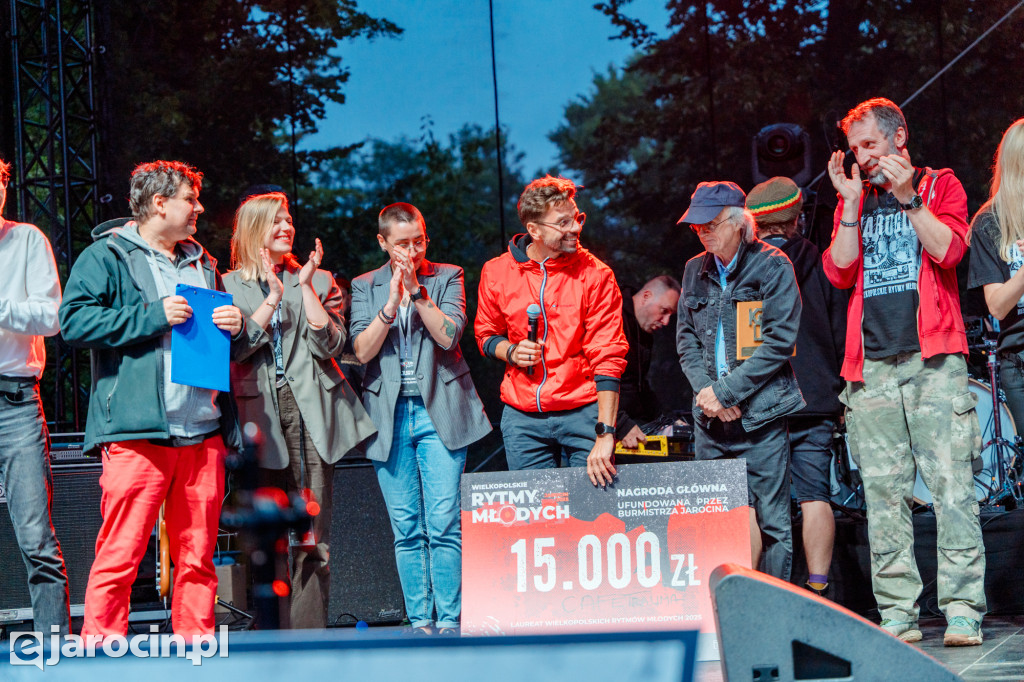 Muzyczna podróż rozpoczęta! Za nami otwarcie Jarocin Festiwal 2025 – z emocjami, nagrodami i jubileuszem Banacha