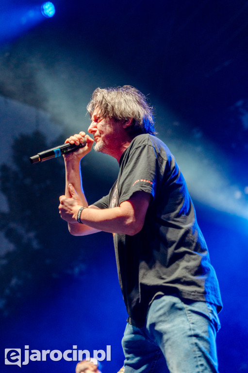 Muzyczna podróż rozpoczęta! Za nami otwarcie Jarocin Festiwal 2025 – z emocjami, nagrodami i jubileuszem Banacha