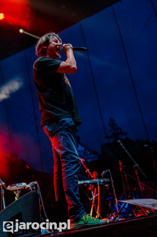 Muzyczna podróż rozpoczęta! Za nami otwarcie Jarocin Festiwal 2025 – z emocjami, nagrodami i jubileuszem Banacha