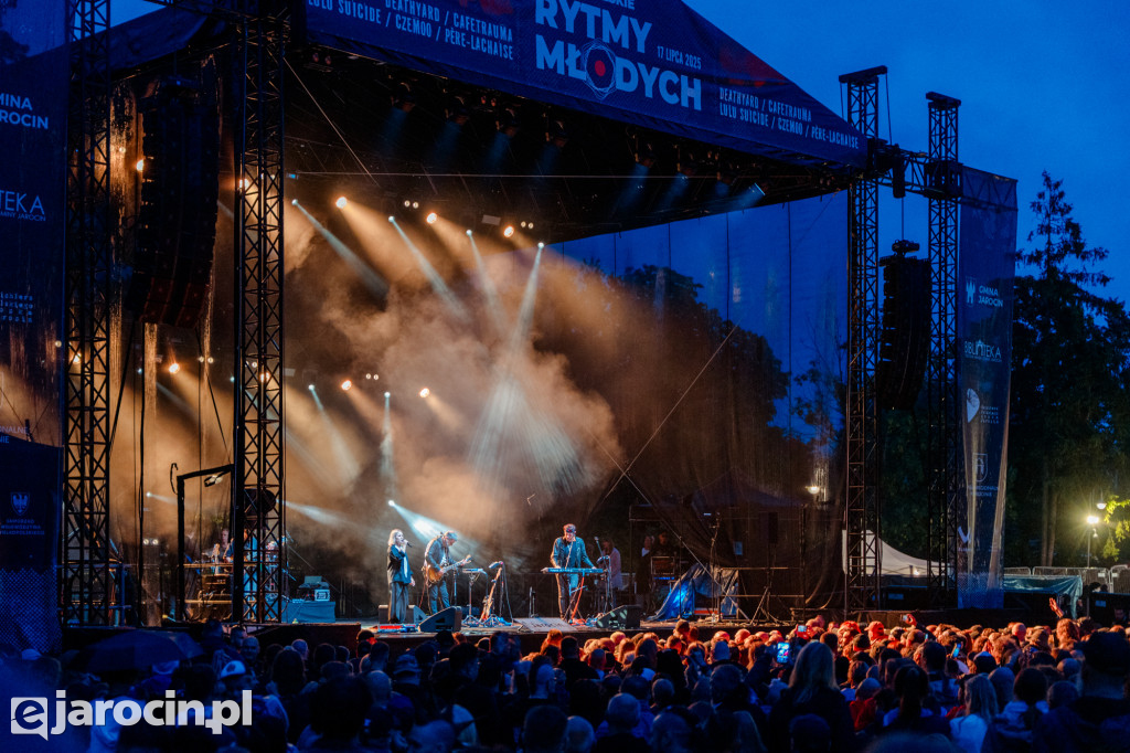 Muzyczna podróż rozpoczęta! Za nami otwarcie Jarocin Festiwal 2025 – z emocjami, nagrodami i jubileuszem Banacha