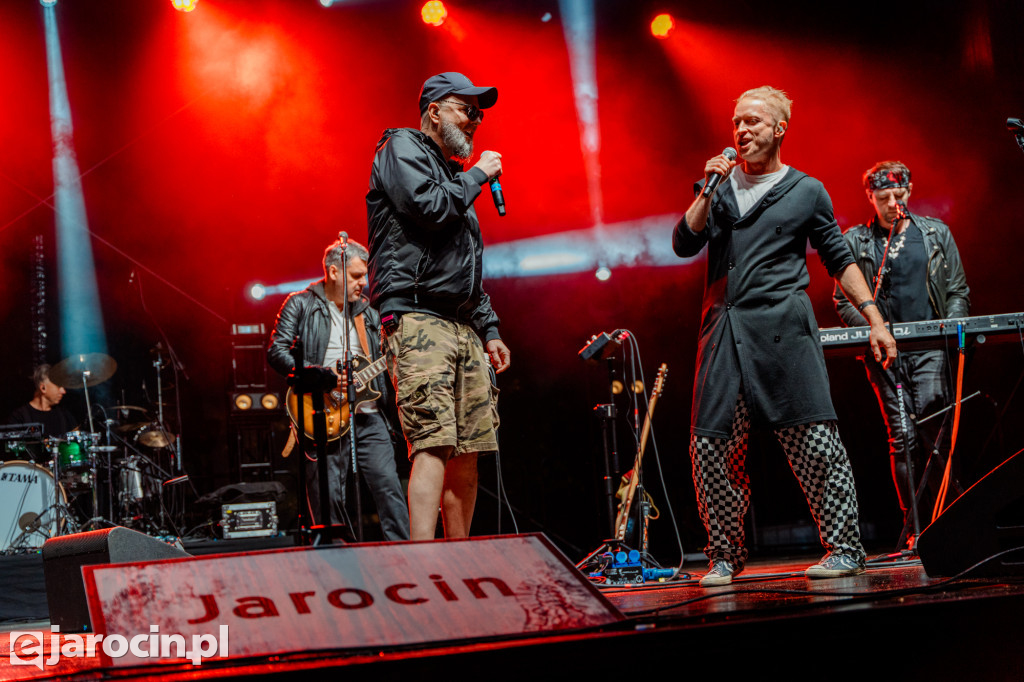 Muzyczna podróż rozpoczęta! Za nami otwarcie Jarocin Festiwal 2025 – z emocjami, nagrodami i jubileuszem Banacha