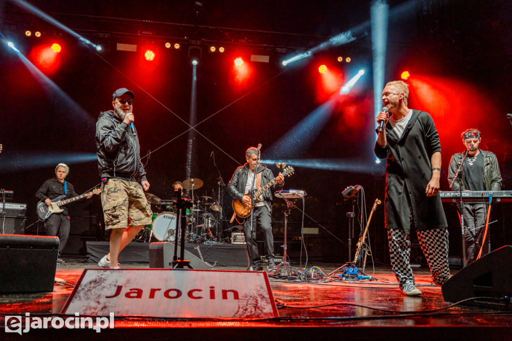 Muzyczna podróż rozpoczęta! Za nami otwarcie Jarocin Festiwal 2025 – z emocjami, nagrodami i jubileuszem Banacha