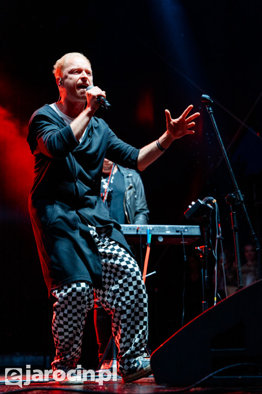 Muzyczna podróż rozpoczęta! Za nami otwarcie Jarocin Festiwal 2025 – z emocjami, nagrodami i jubileuszem Banacha