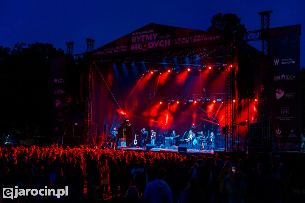 Muzyczna podróż rozpoczęta! Za nami otwarcie Jarocin Festiwal 2025 – z emocjami, nagrodami i jubileuszem Banacha