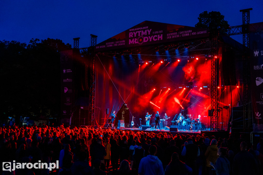 Muzyczna podróż rozpoczęta! Za nami otwarcie Jarocin Festiwal 2025 – z emocjami, nagrodami i jubileuszem Banacha
