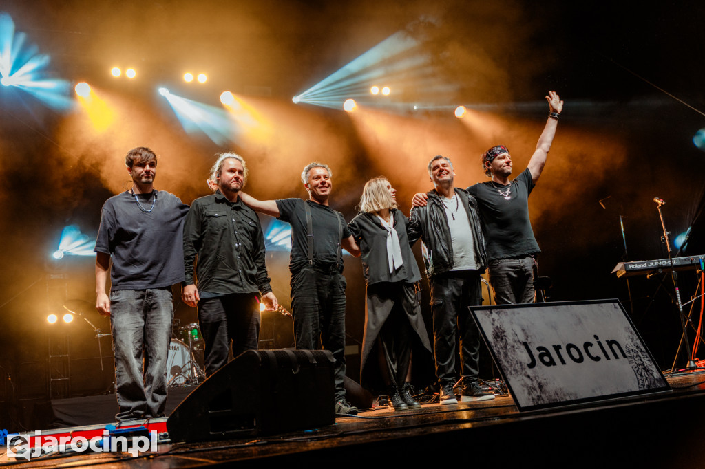 Muzyczna podróż rozpoczęta! Za nami otwarcie Jarocin Festiwal 2025 – z emocjami, nagrodami i jubileuszem Banacha