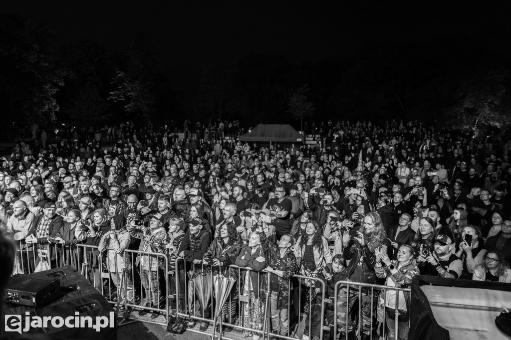 Muzyczna podróż rozpoczęta! Za nami otwarcie Jarocin Festiwal 2025 – z emocjami, nagrodami i jubileuszem Banacha