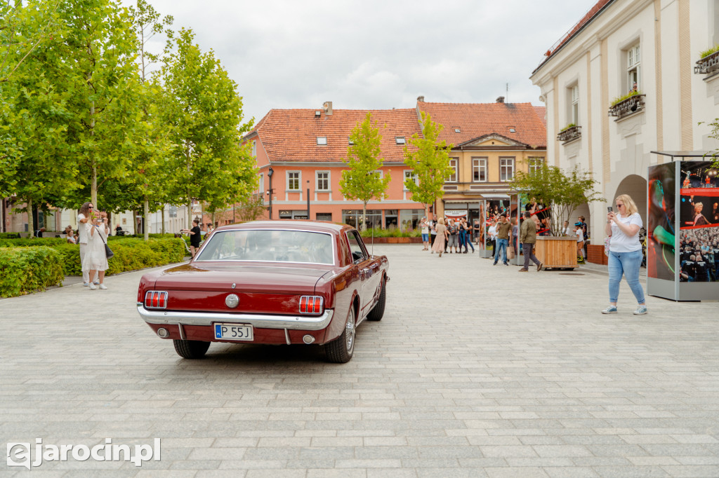Miłość w rytmie rocka – ślub na Jarocin Festiwal 2025! (ZDJĘCIA)