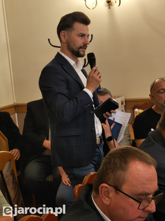 Powiatowa Komisji Zdrowia i Spraw Społecznych ws. likwidacji oddziałów w szpitalu
