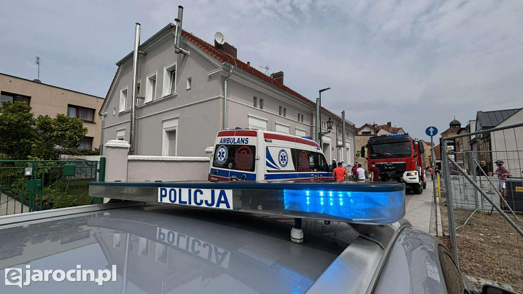 Tragiczne odkrycie w mieszkaniu przy ul. Barwickiego w Jarocinie