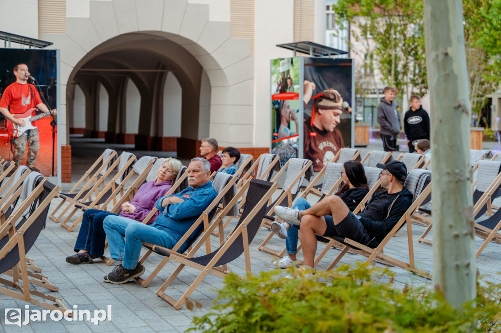 Letnie Brzmienia Jarocina 2025 i Letnie Kino Plenerowe na jarocińskim rynku