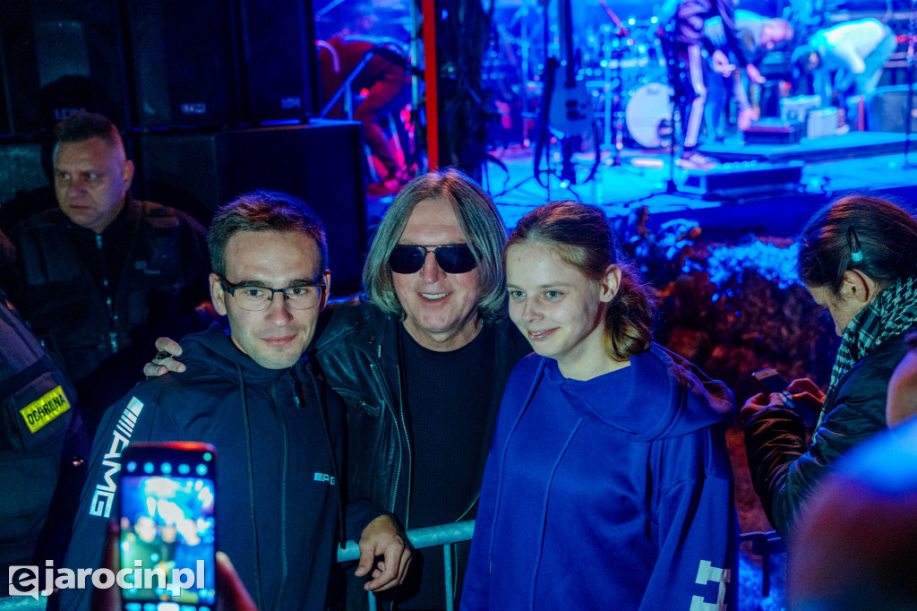 Barwny korowód i koncert Universe – tak wyglądały Dożynki Gminne w Wojciechowie