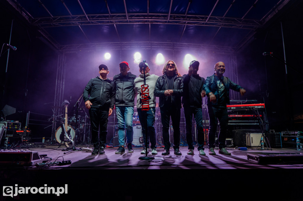 Barwny korowód i koncert Universe – tak wyglądały Dożynki Gminne w Wojciechowie