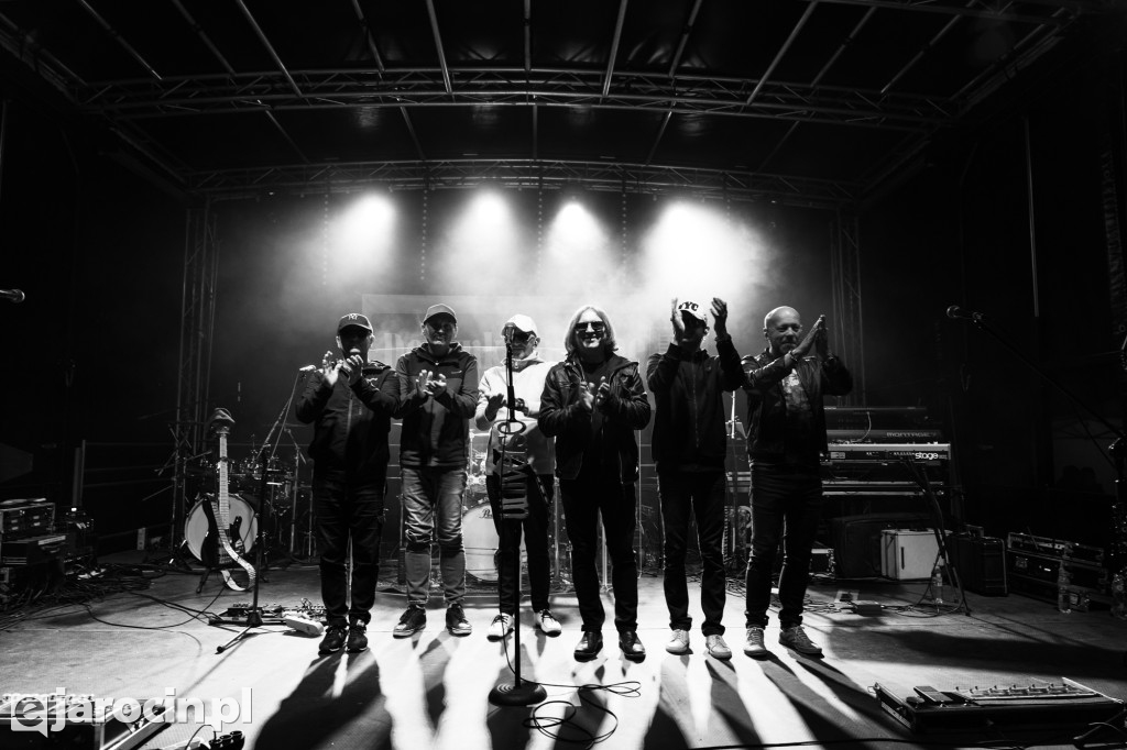 Barwny korowód i koncert Universe – tak wyglądały Dożynki Gminne w Wojciechowie