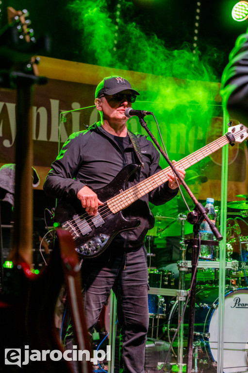 Barwny korowód i koncert Universe – tak wyglądały Dożynki Gminne w Wojciechowie
