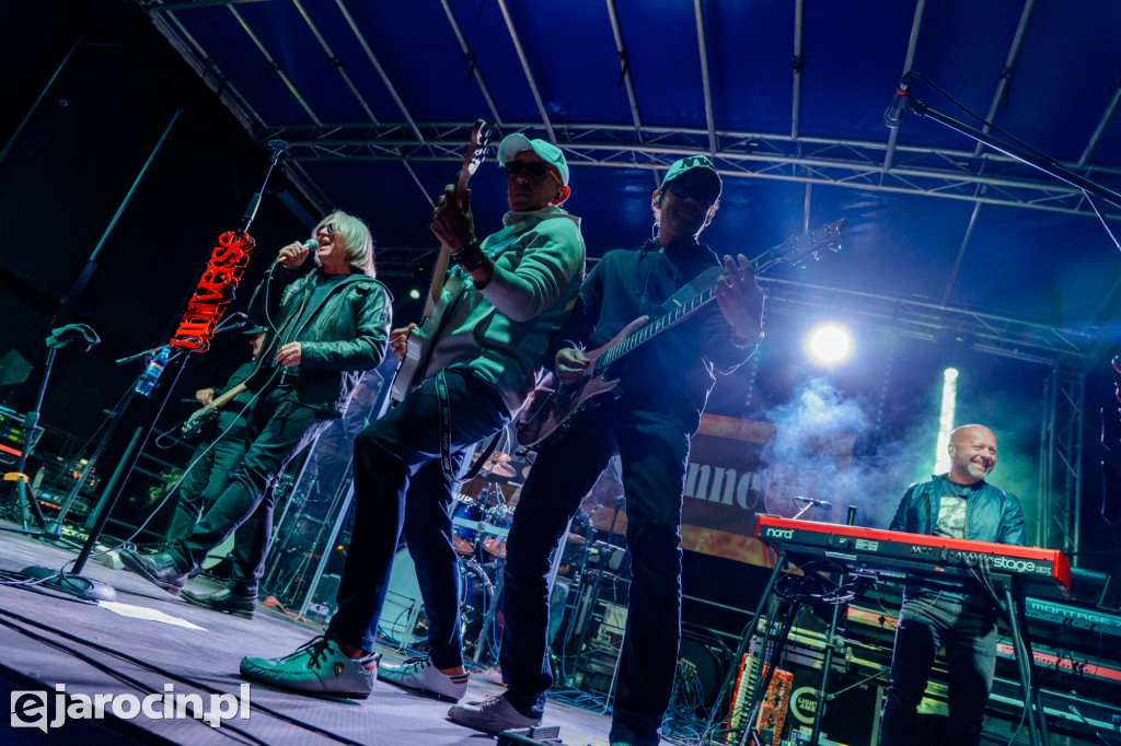 Barwny korowód i koncert Universe – tak wyglądały Dożynki Gminne w Wojciechowie
