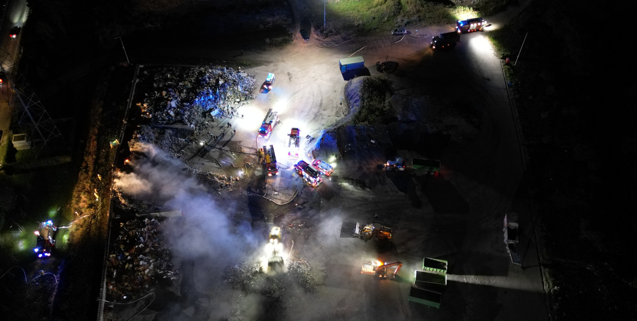 Pożar na terenie Wielkopolskiego Centrum Recyklingu