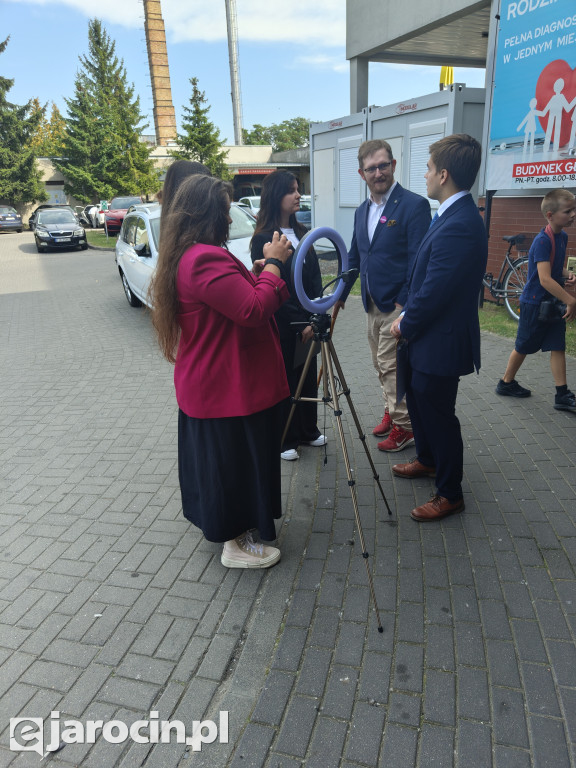 Drugi protest przed szpitalem i kolejne dyskusje  w obronie porodówki