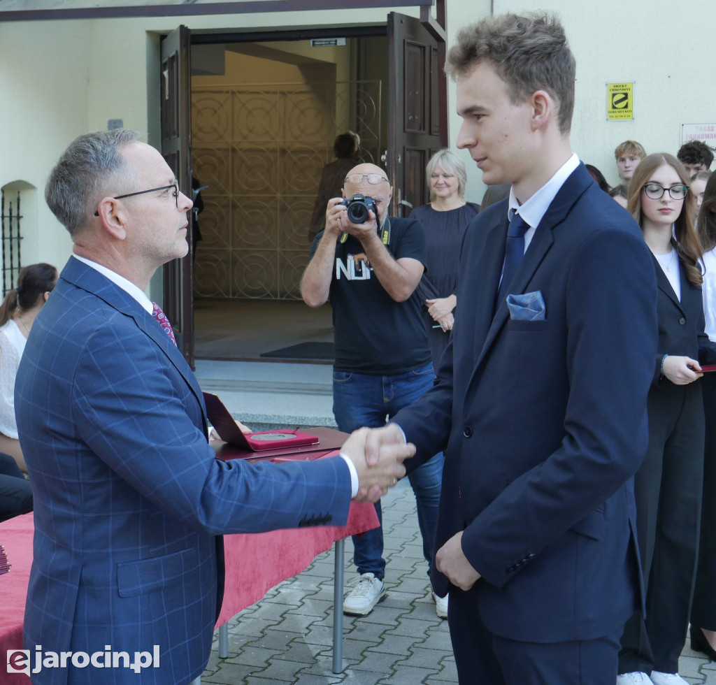 Medale Patrona Szkoły w LO im. T. Kościuszki w Jarocinie