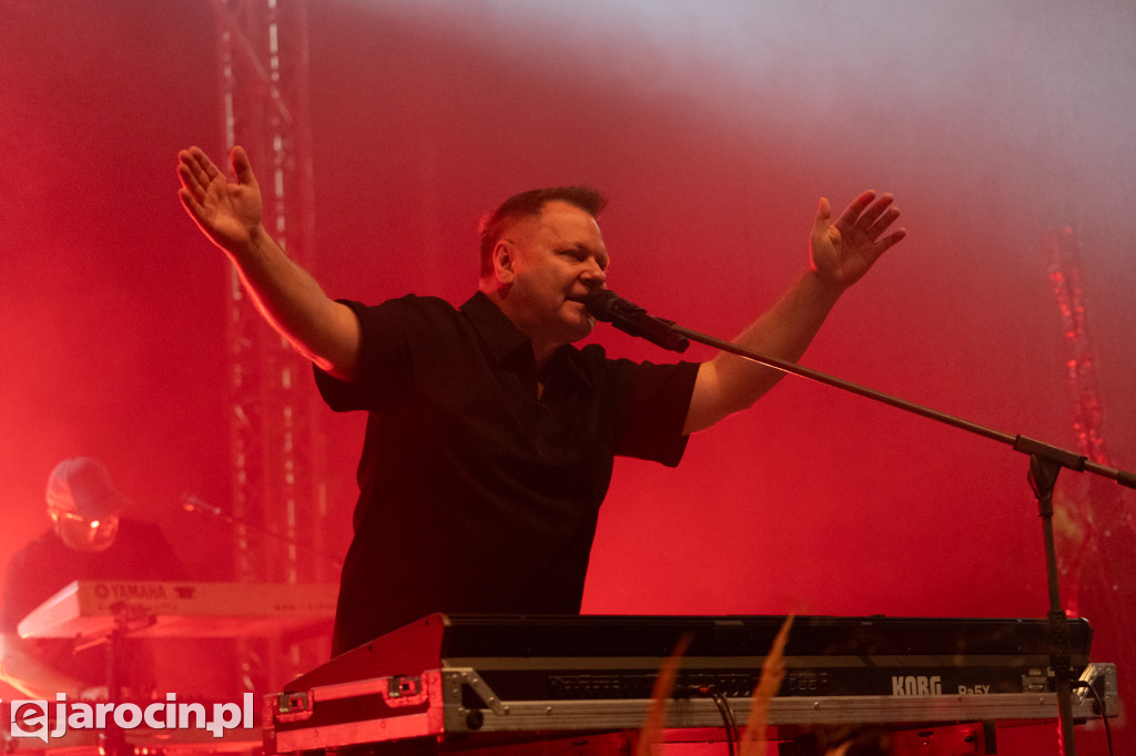 Classic i Marcin Kłosowski rozbawili publiczność na dożynkach w Cielczy