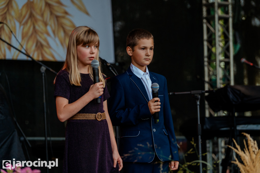 Classic i Marcin Kłosowski rozbawili publiczność na dożynkach w Cielczy