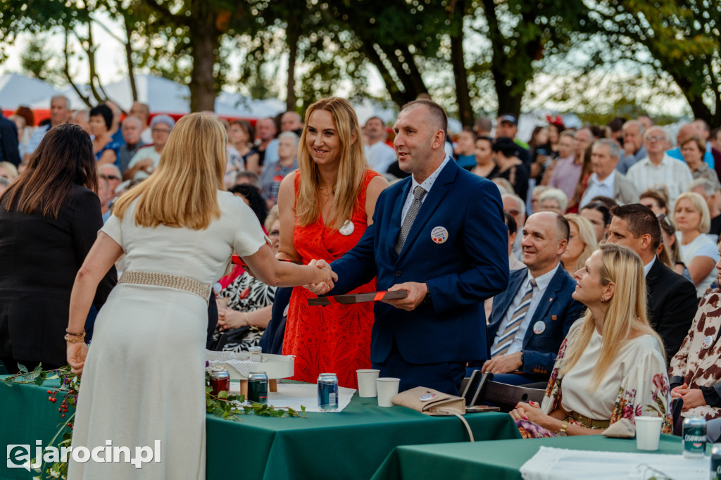 Classic i Marcin Kłosowski rozbawili publiczność na dożynkach w Cielczy