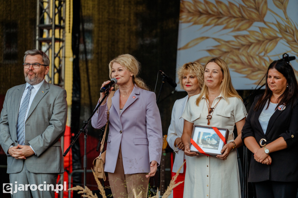 Classic i Marcin Kłosowski rozbawili publiczność na dożynkach w Cielczy