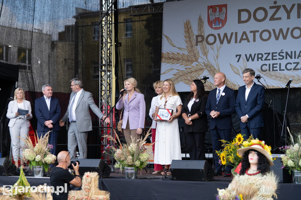 Classic i Marcin Kłosowski rozbawili publiczność na dożynkach w Cielczy