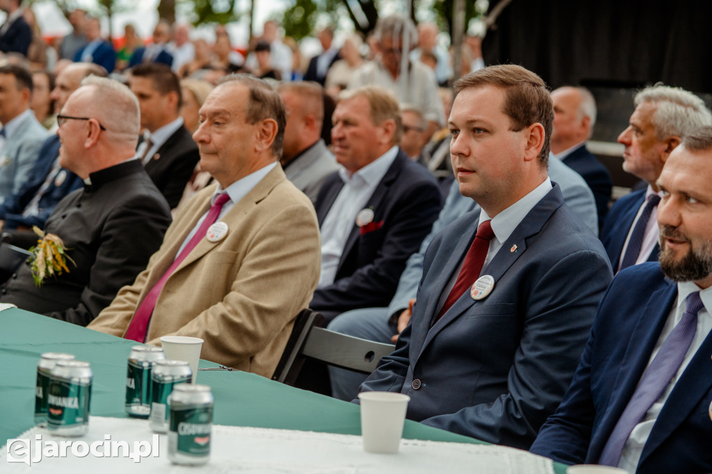 Classic i Marcin Kłosowski rozbawili publiczność na dożynkach w Cielczy