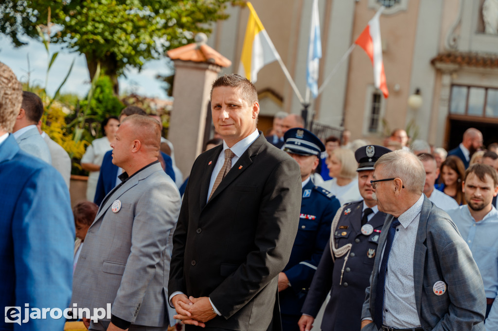 Classic i Marcin Kłosowski rozbawili publiczność na dożynkach w Cielczy