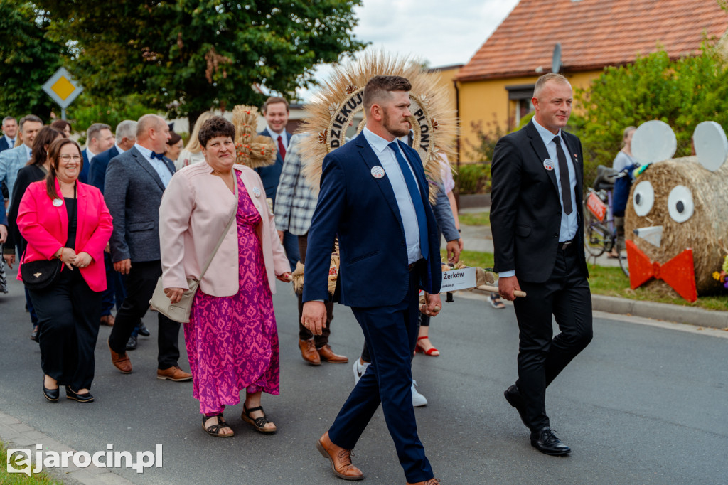 Classic i Marcin Kłosowski rozbawili publiczność na dożynkach w Cielczy