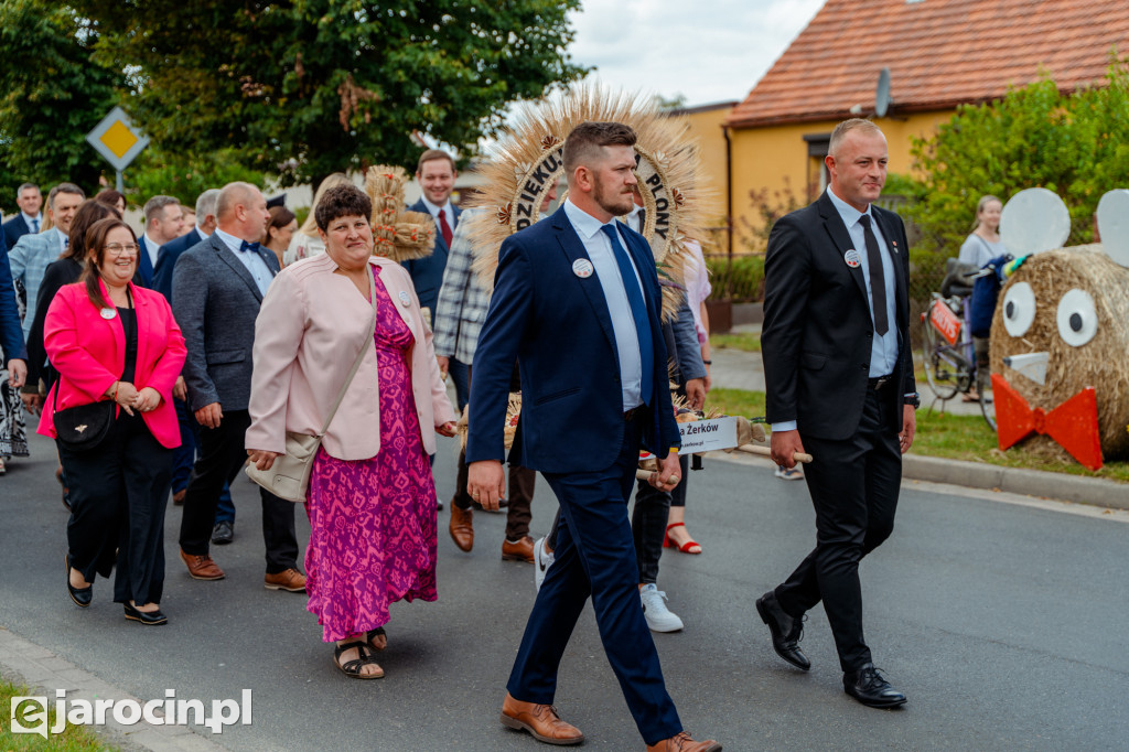 Classic i Marcin Kłosowski rozbawili publiczność na dożynkach w Cielczy
