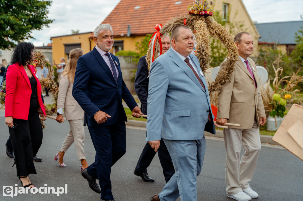Classic i Marcin Kłosowski rozbawili publiczność na dożynkach w Cielczy