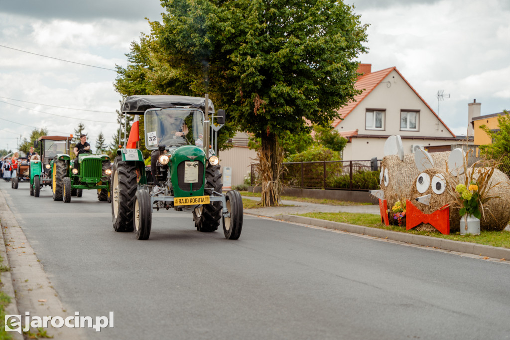 Classic i Marcin Kłosowski rozbawili publiczność na dożynkach w Cielczy