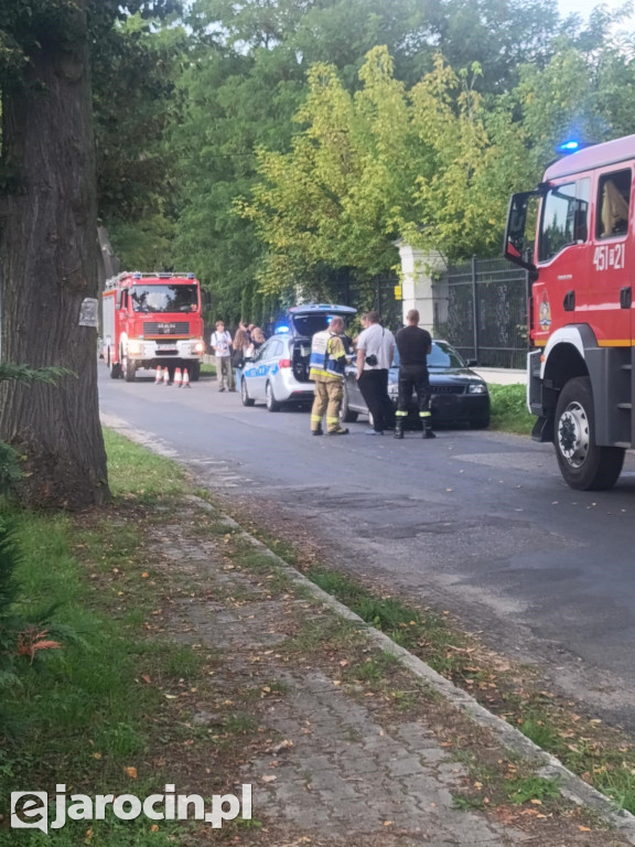 Zderzenie motoroweru z samochodem w Tarcach
