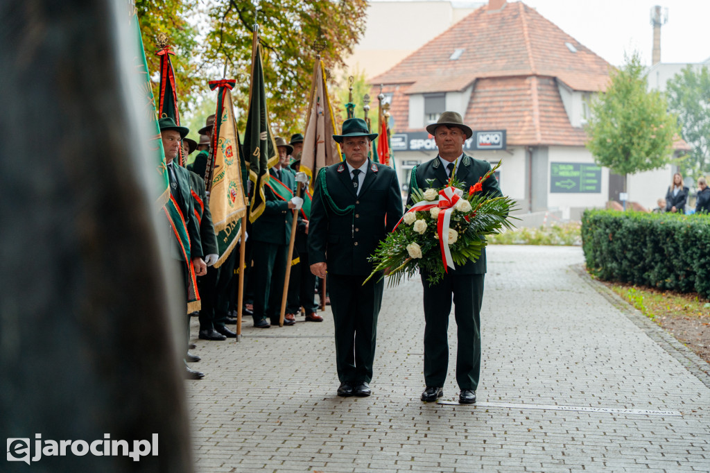 Parada św. Huberta ulicami Jarocina