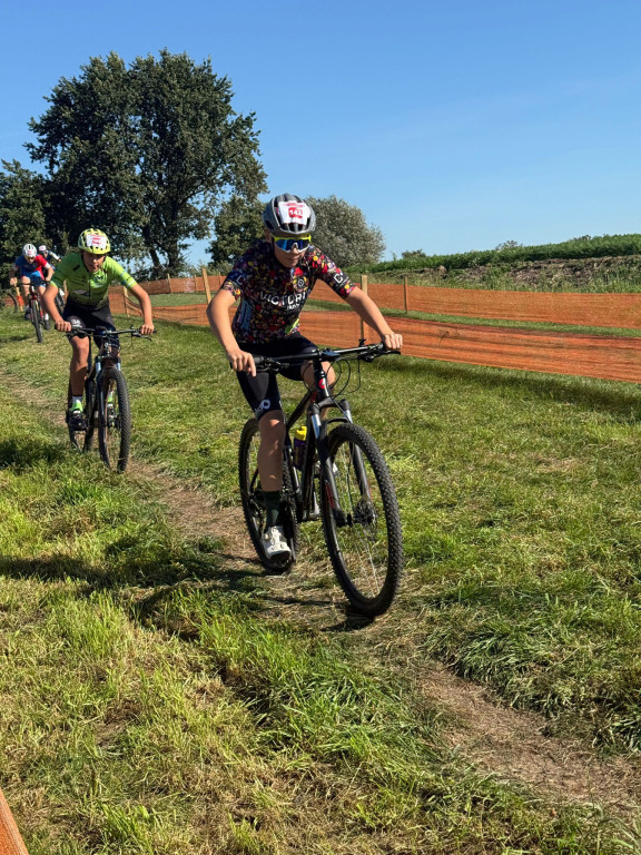Kolarze Victorii błyszczą na memoriale MTB