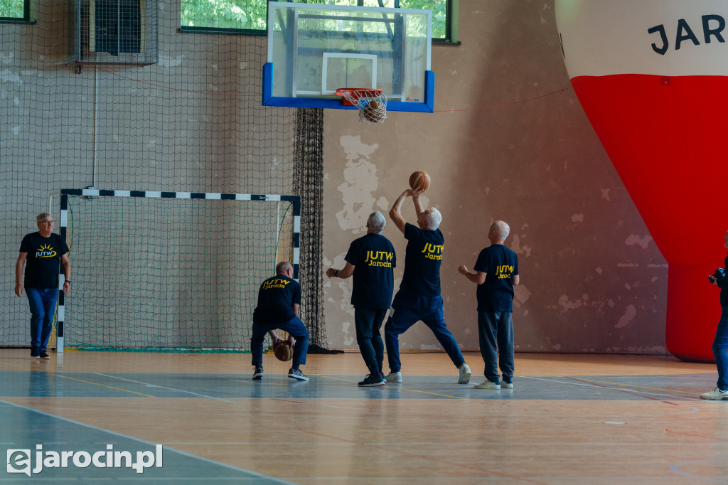 Seniorzy w ruchu! Spartakiada w Jarocinie pełna energii i uśmiechu