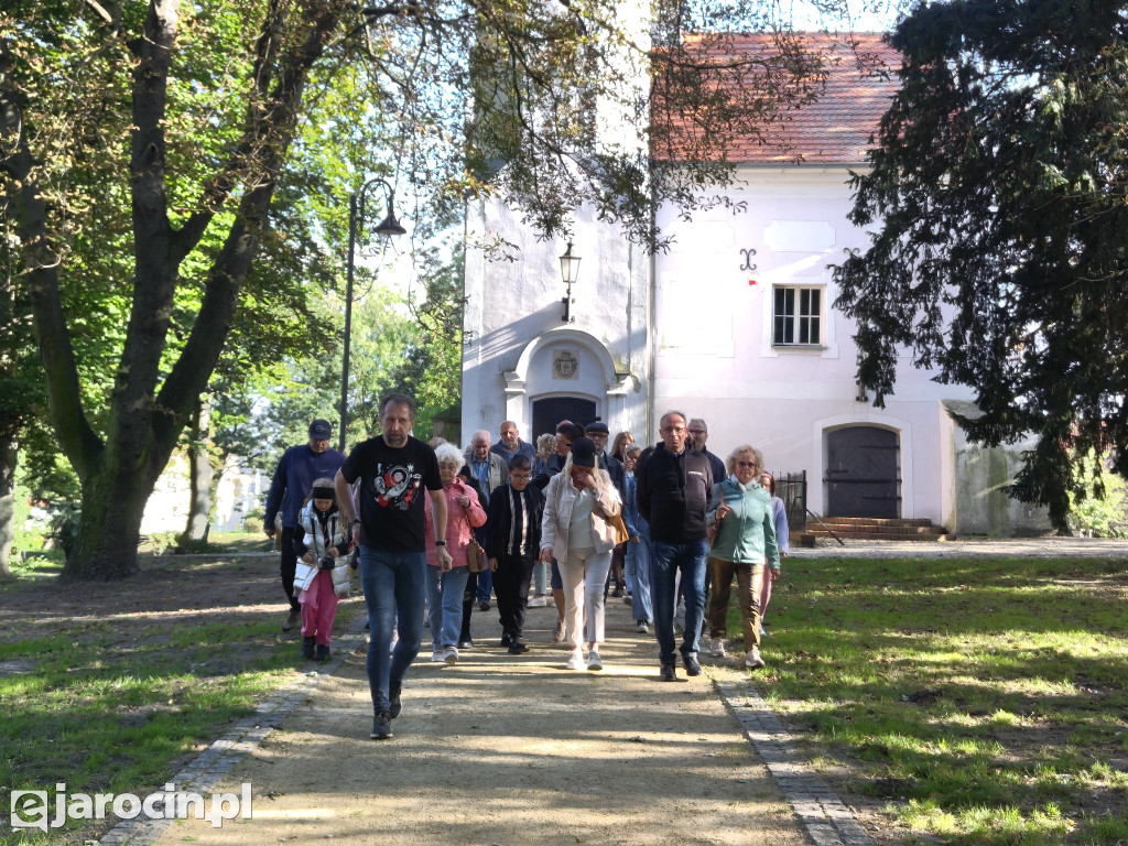 Niedzielny spacer śladami zabytków