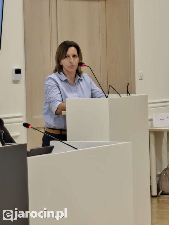 Komisja Budżetu i Finansów Rady Miejskiej w Jarocinie na temat schroniska dla zwierząt w Radlinie
