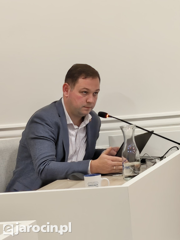 Komisja Budżetu i Finansów Rady Miejskiej w Jarocinie na temat schroniska dla zwierząt w Radlinie