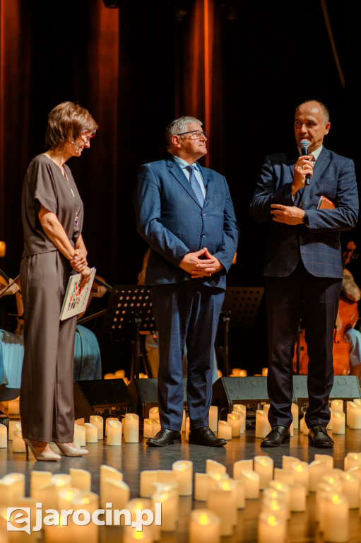 Biblioteka, która łączy pokolenia – świętuje 80 lat istnienia