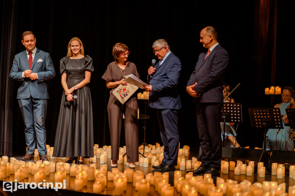 Biblioteka, która łączy pokolenia – świętuje 80 lat istnienia
