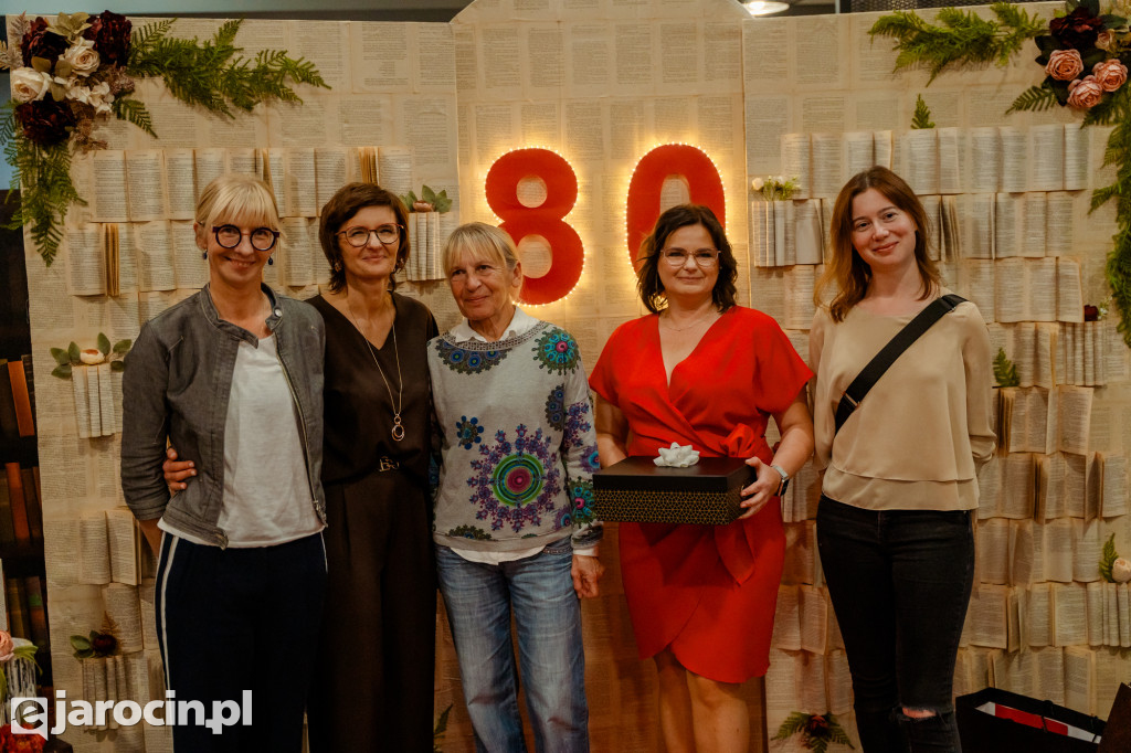 Biblioteka, która łączy pokolenia – świętuje 80 lat istnienia