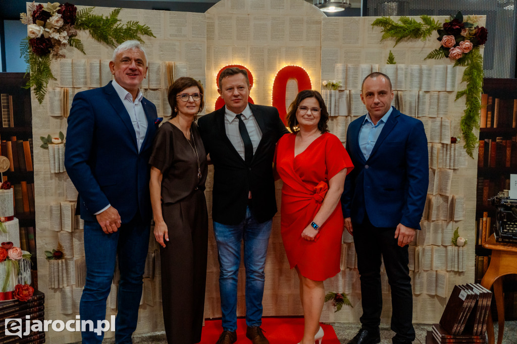 Biblioteka, która łączy pokolenia – świętuje 80 lat istnienia
