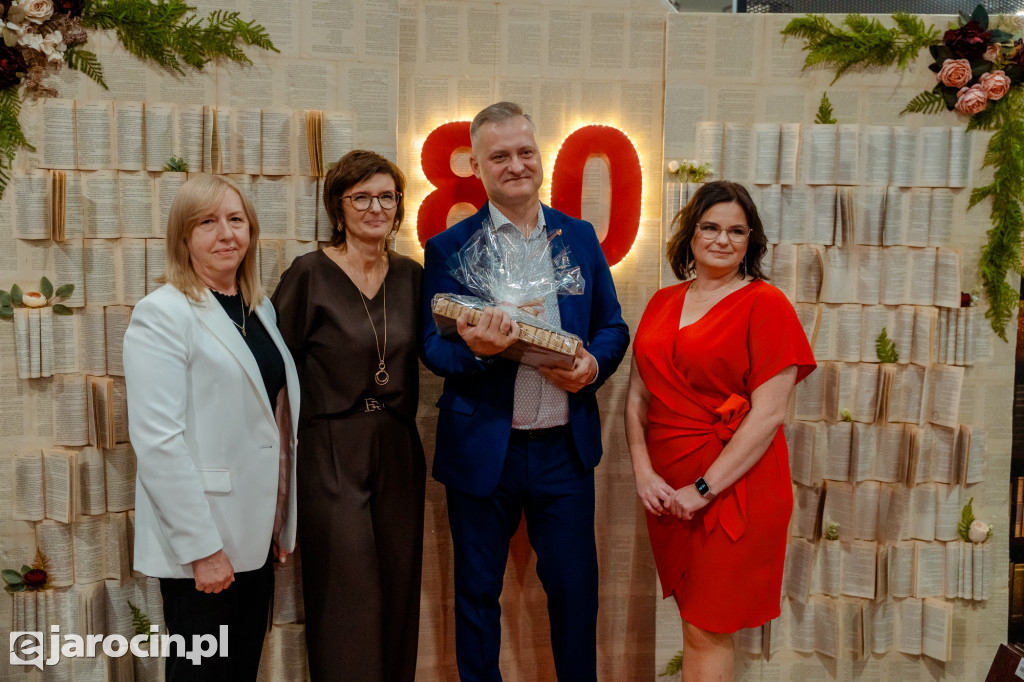 Biblioteka, która łączy pokolenia – świętuje 80 lat istnienia