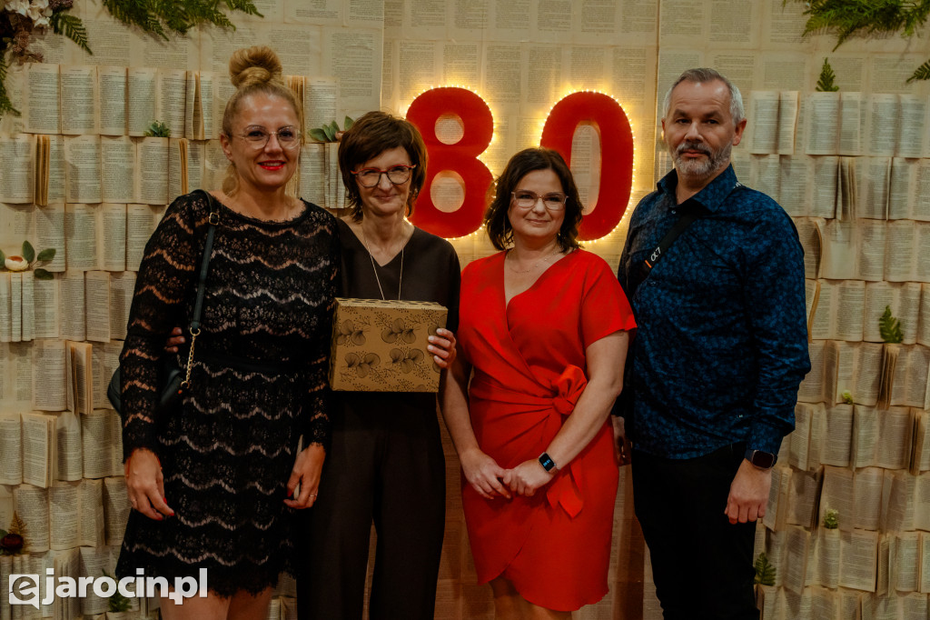 Biblioteka, która łączy pokolenia – świętuje 80 lat istnienia
